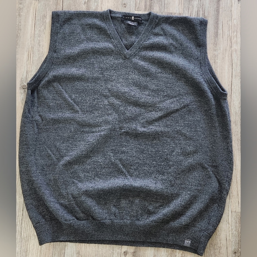 Vintage Nike Golf Tiger Woods Mens 2XL Knit V-Neck Sweater Vest Gray